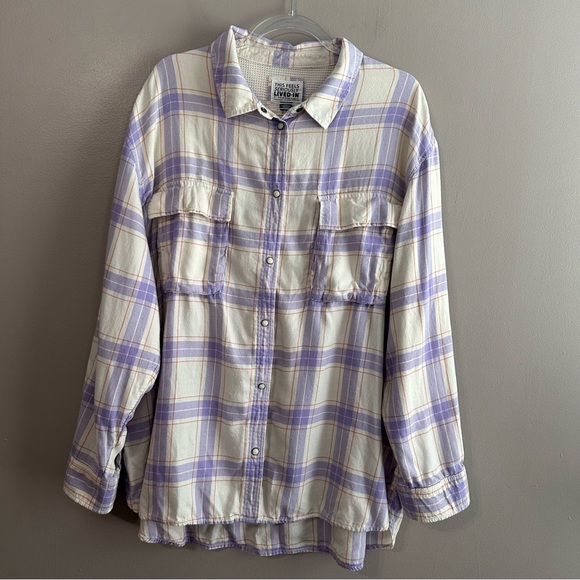 American Eagle Outfitters Tops - American Eagle Seriously Lived-In Purple Cream Plaid Flannel Shirt Womens XXL